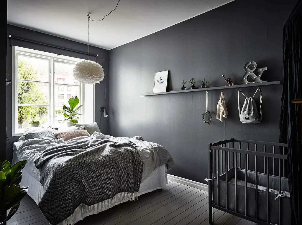 Scandinavische zwarte slaapkamer