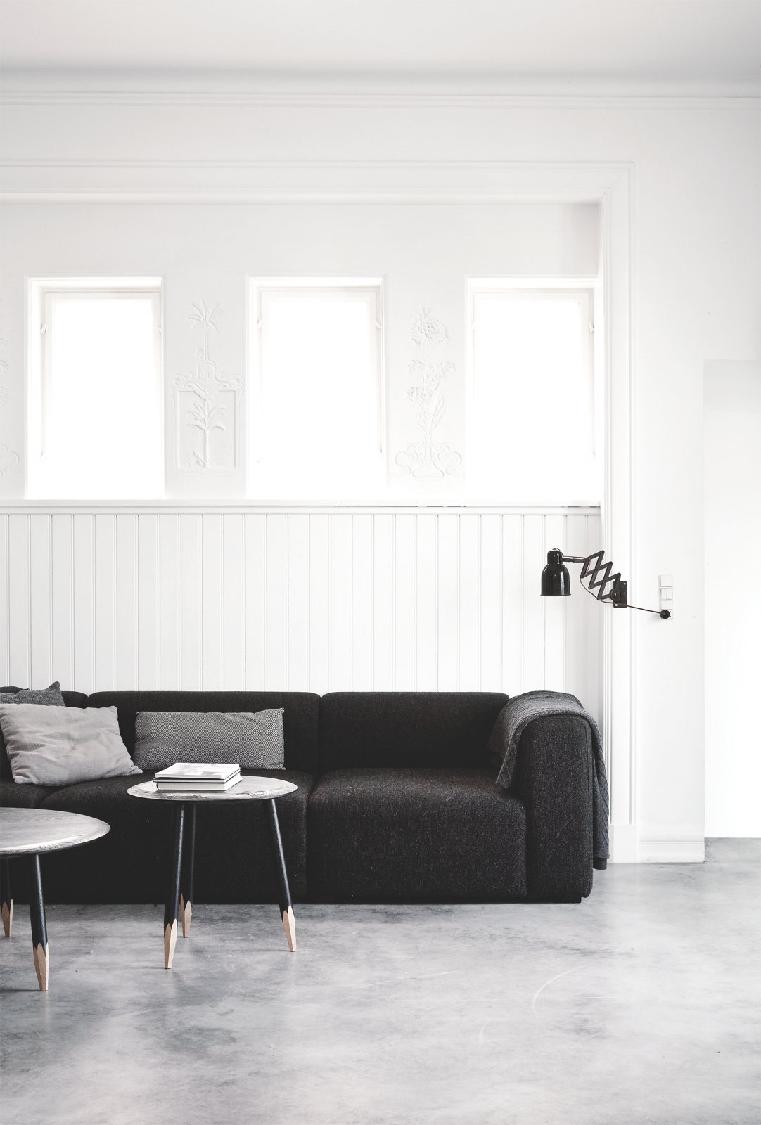 Deens minimalistisch interieur vol met designmeubelen