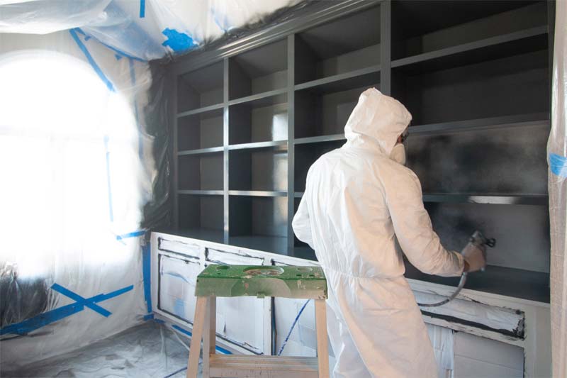 diy inbouwkast verven verfspuit donkerblauw diy inbouwkast verven verfspuit donkerblauw