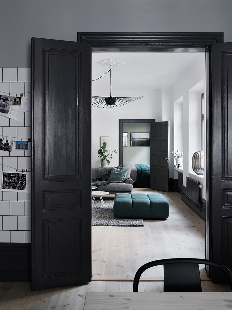 Het mooie gekleurde appartement van Zweedse architect Andreas Part