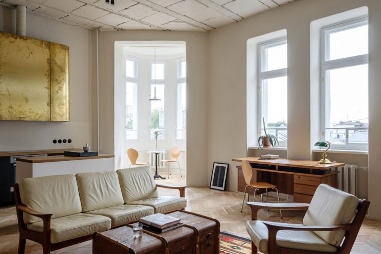 Het mooie karakteristieke vintage appartement van filmregisseur Marc Raymond Wilkins