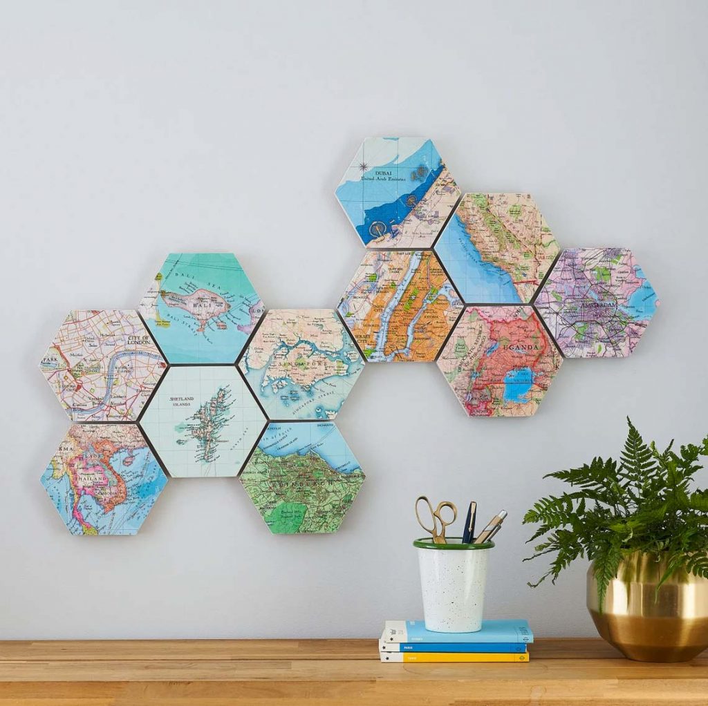 hexagon wanddecoratie wereldkaart