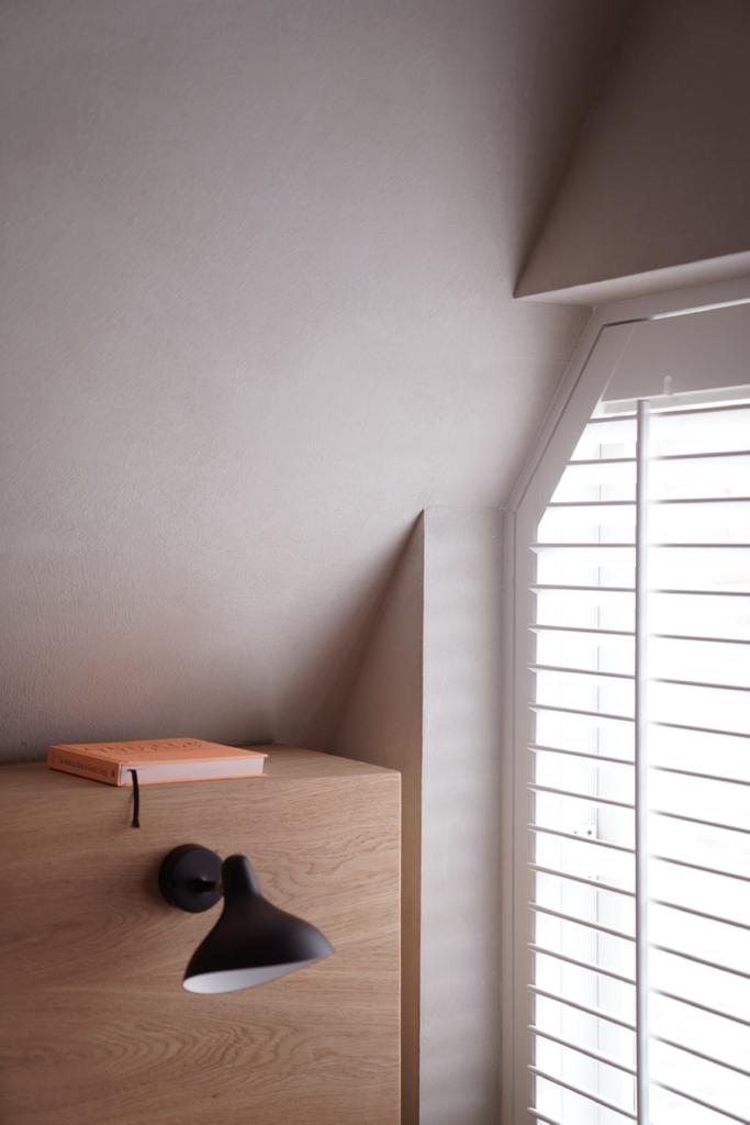 hotel chique slaapkamer decoratie boeken