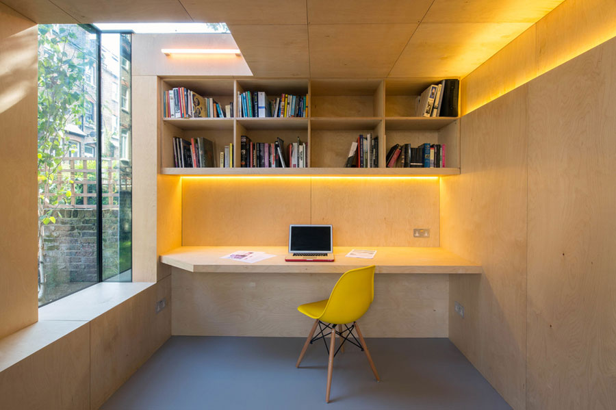 In dit tuinhuisje is een combinatie van yogastudio en werkplek  gecreëerd!