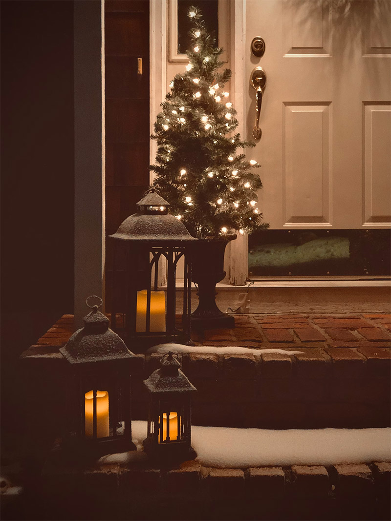 kerstdecoratie voortuin lantaarns