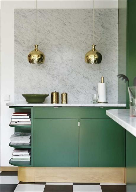 Keuken met een andere kleur plint Keuken met een andere kleur plint