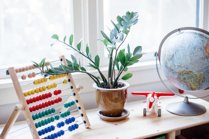 De kinderkamer van Adam en Edie is geïnspireerd door de Montessori methode