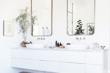 De klassieke chique badkamer van interieurontwerpster Vanessa Alexander