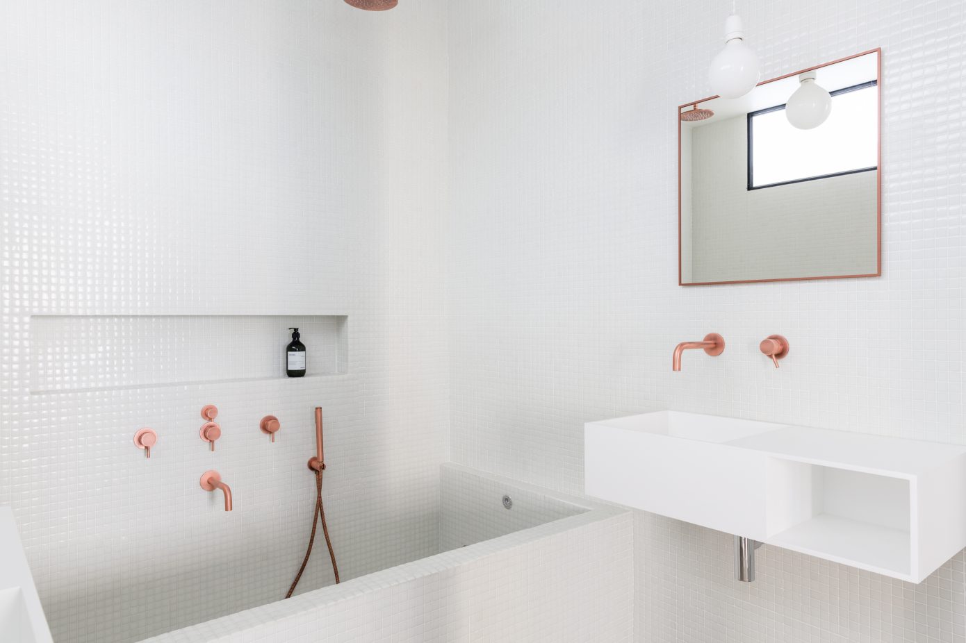 Minimalistisch chique badkamer