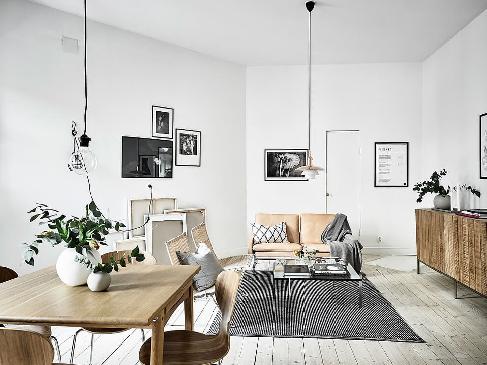 Mooie a-symmetrische woonkamer