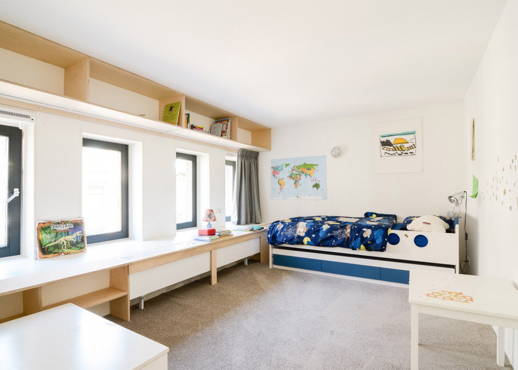 Van oude school tot loft appartement voor jong gezin