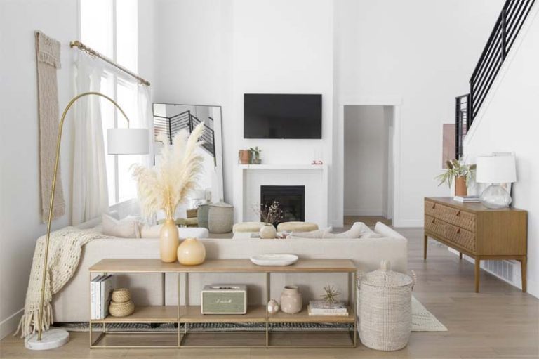 Sidetable achter de bank - HOMEASE