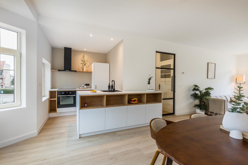 stalen deur draairichting woonkamer