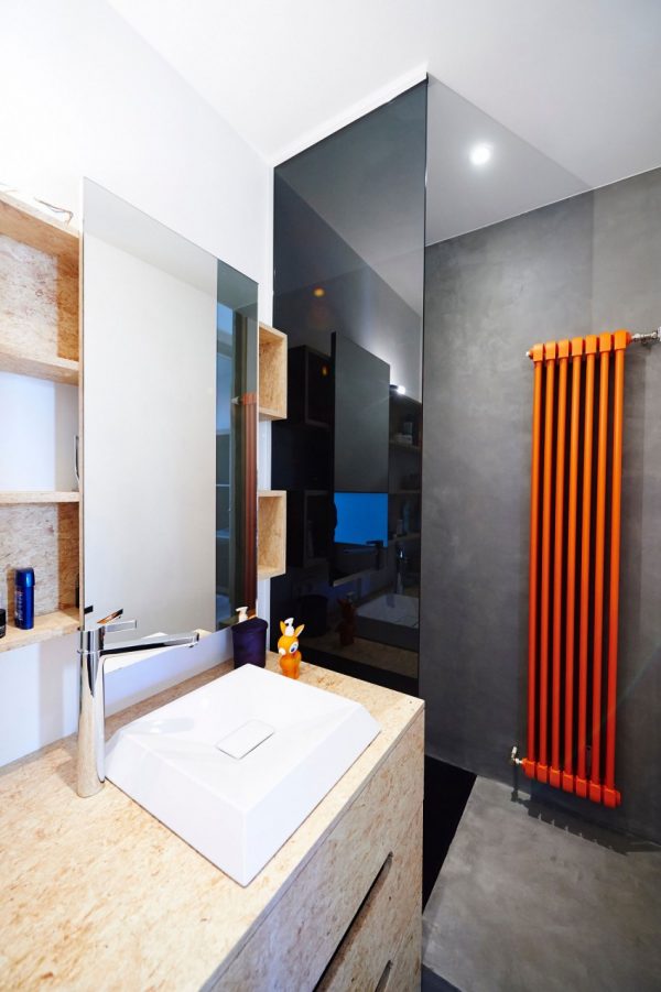 Tadelakt en OSB in badkamer ontwerp