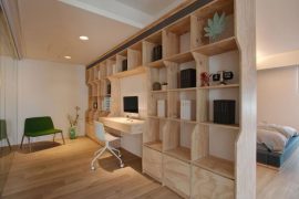 Dit thuiskantoor heeft een hele stoere underlayment wandkast-bureau