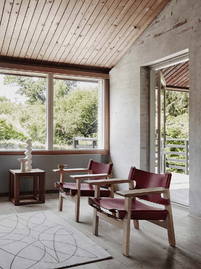 twee spanish chairs naast elkaar twee spanish chairs naast elkaar