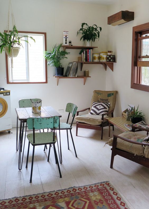 Vintage eetkamerstoelen