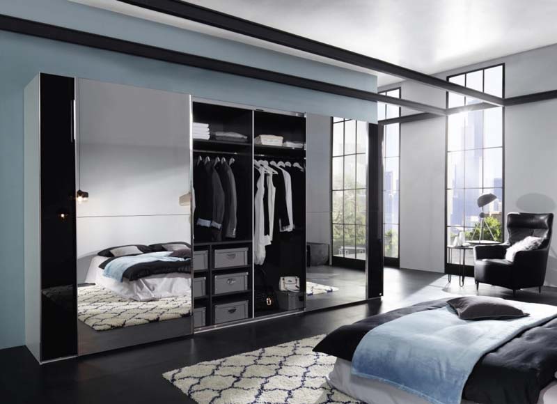 zweefdeurkast synchroom 